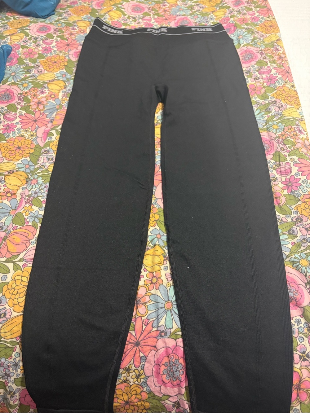PINK Victoria's Secret Black High-Rise Logo Waist Leggings